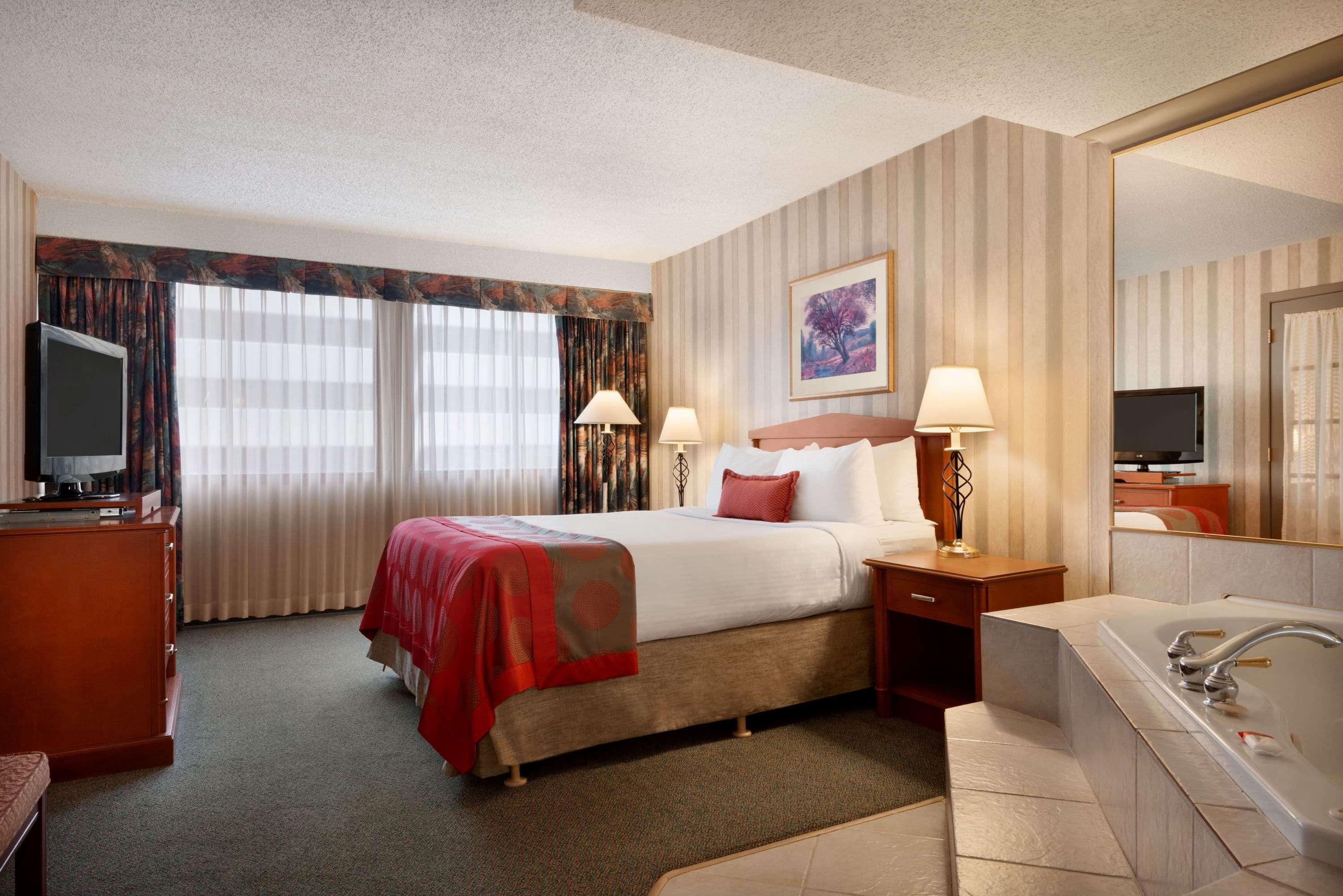 فندق Ramada Plaza By Wyndham Regina Downtown المظهر الخارجي الصورة