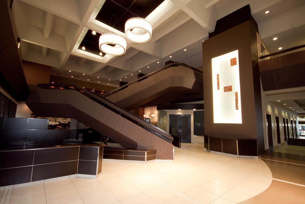 فندق Ramada Plaza By Wyndham Regina Downtown المظهر الداخلي الصورة